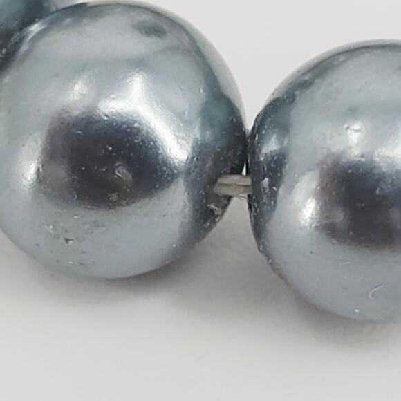 Multi Strand Beaded Faux Pearl Choker Necklace Gray White 16" - Picture 3 of 5